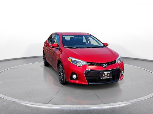 Barcelona Red Metallic 2016 Toyota Corolla 4dr Sdn Man S Plus (Natl)