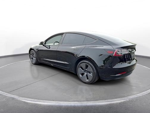2023 Tesla Model 3 RWD
