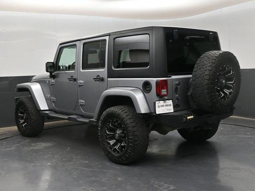 2018 Jeep Wrangler JK Unlimited Sahara