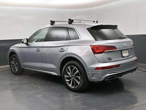 2024 Audi Q5 45 S line Premium Plus