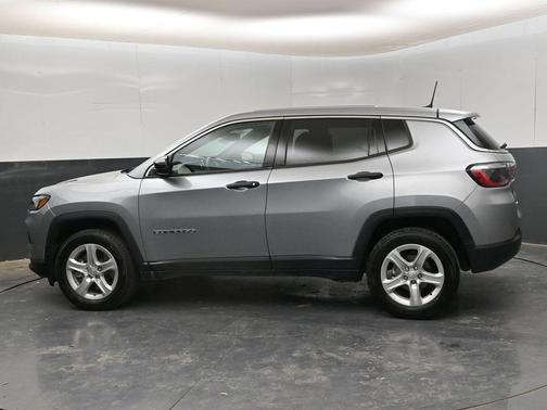 Baltic Gray Metallic Clearcoat 2024 Jeep Compass Sport