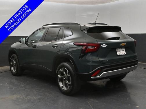 Cypress Gray 2025 Chevrolet Trax LT