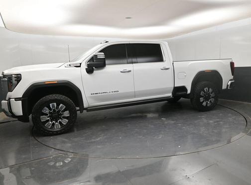 2024 GMC Sierra 2500 Denali