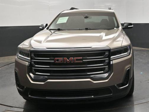 Light Stone Metallic 2023 GMC Acadia AWD AT4