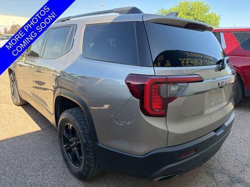 Light Stone Metallic 2023 GMC Acadia AWD AT4
