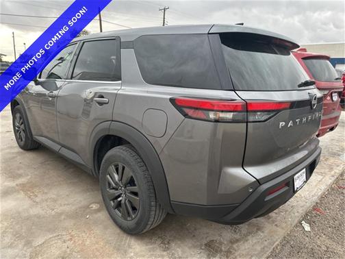2023 Nissan Pathfinder S 4WD