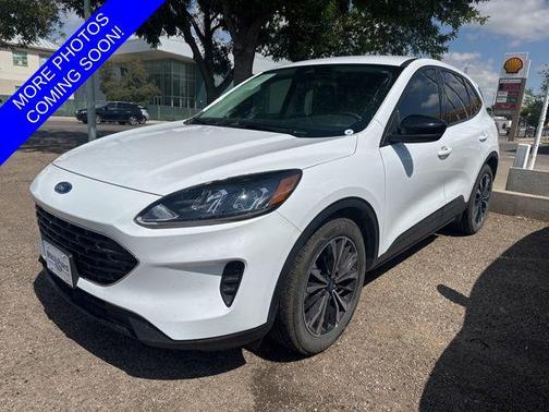 Oxford White 2022 Ford Escape SE