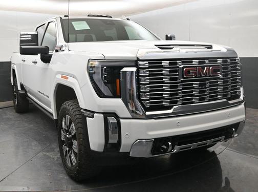 Summit White 2024 GMC Sierra 2500 Denali