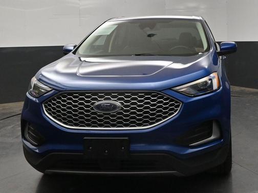 Atlas Blue Metallic 2024 Ford Edge SEL