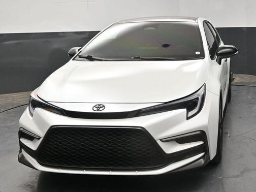 Wind Chill Pearl 2025 Toyota Corolla SE