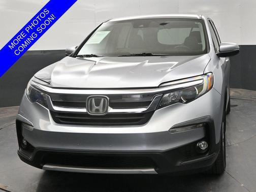 Lunar Silver Metallic 2021 Honda Pilot 2WD EX