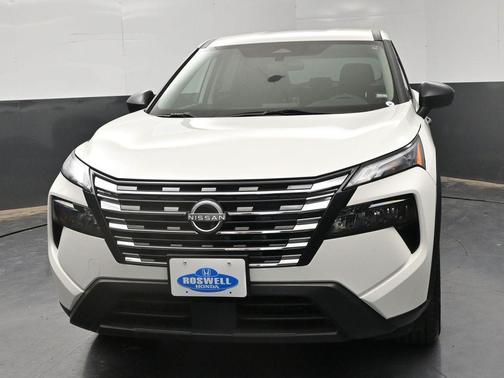 Glacier White 2024 Nissan Rogue S