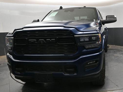 2022 RAM 3500 Limited Mega Cab 4x4 6'4' Box