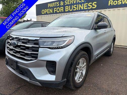 Iconic Silver Metallic 2025 Ford Explorer Active