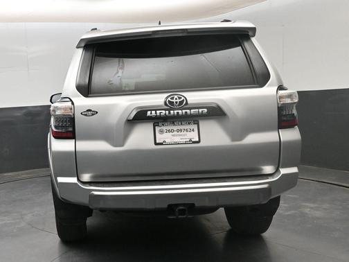 Classic Silver Metallic 2022 Toyota 4Runner TRD Off Road Premium