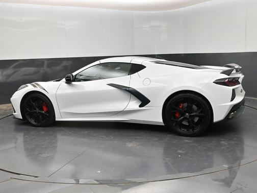 2023 Chevrolet Corvette Stingray w/2LT