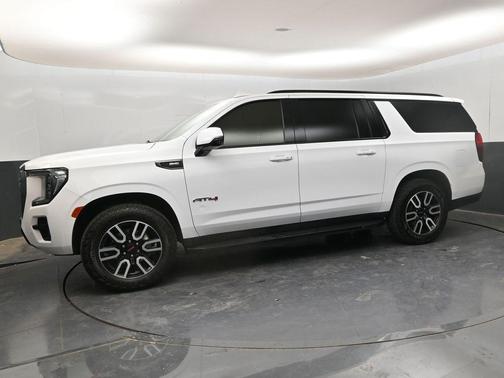 2024 GMC Yukon XL AT4