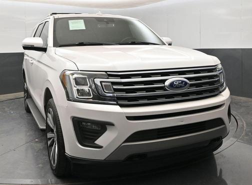 White Platinum Clearcoat Metallic 2019 Ford Expedition XLT