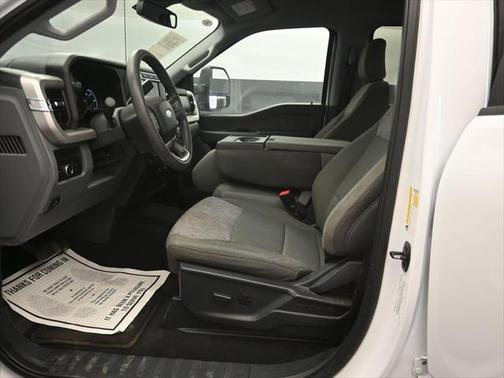 2023 Ford F-350 XLT