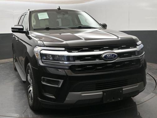 Black Metallic 2024 Ford Expedition Limited