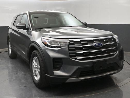 Carbonized Gray Metallic 2026 Ford Explorer Active