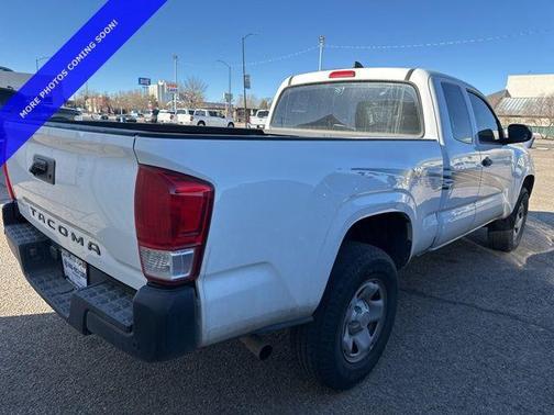 2016 Toyota Tacoma SR