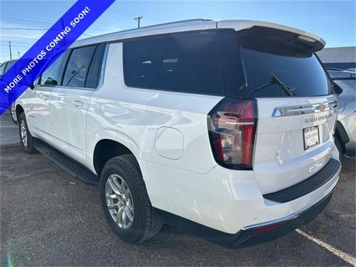 2024 Chevrolet Suburban LT