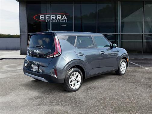 2023 Kia Soul LX