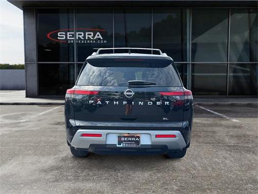2024 Nissan Pathfinder SL FWD