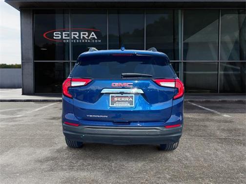 2022 GMC Terrain SLE
