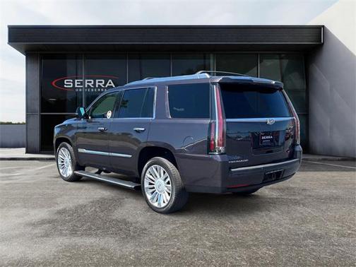 2016 Cadillac Escalade Platinum
