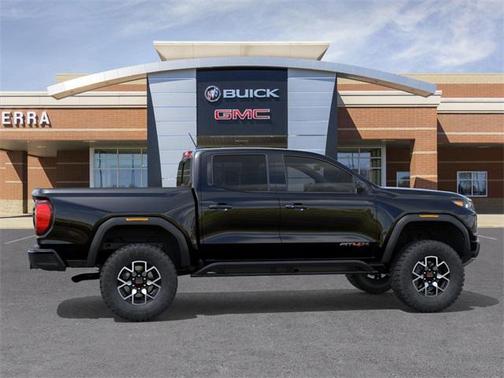 2025 GMC Canyon Base