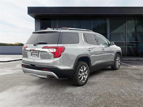 2023 GMC Acadia FWD SLT