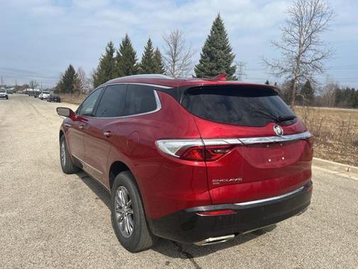2023 Buick Enclave Essence AWD