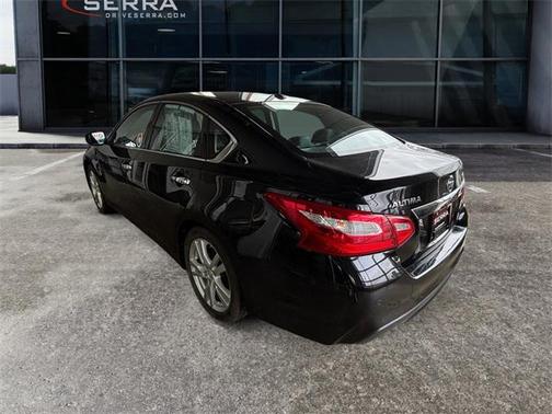 2017 Nissan Altima 3.5 SL