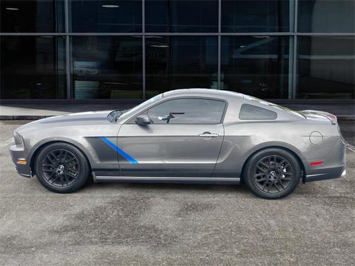 2014 Ford Mustang V6 Premium