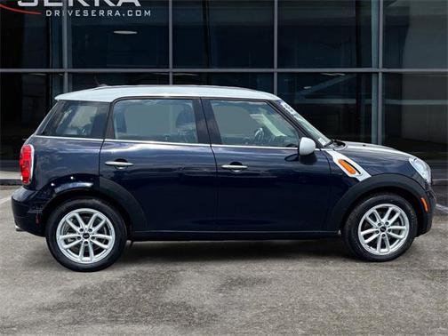 2015 MINI Countryman Cooper