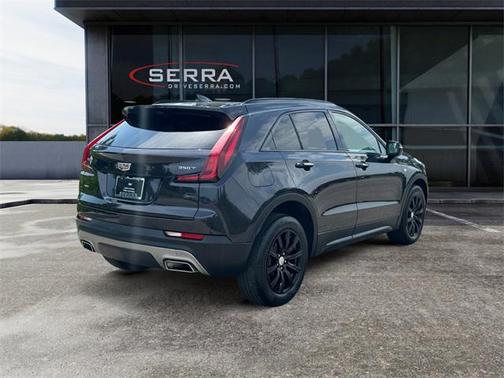 2022 Cadillac XT4 Premium Luxury