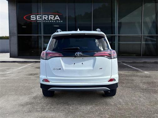 2016 Toyota RAV4 SE