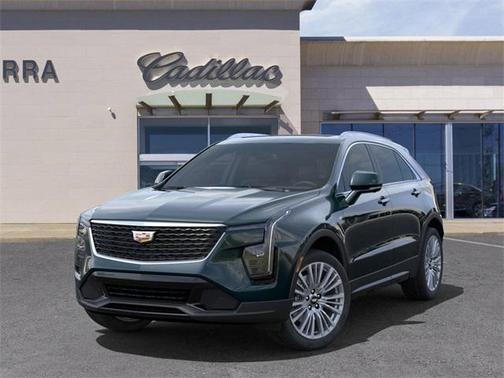 2025 Cadillac XT4 Premium Luxury