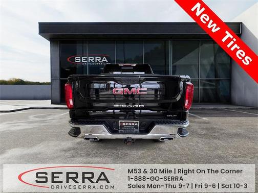 2022 GMC Sierra 1500 SLT