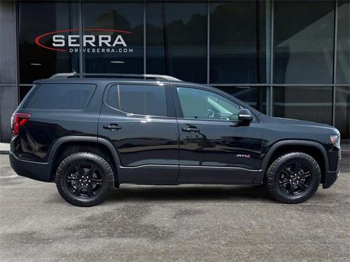 2023 GMC Acadia AWD AT4