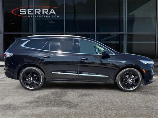 2023 Buick Enclave Essence AWD