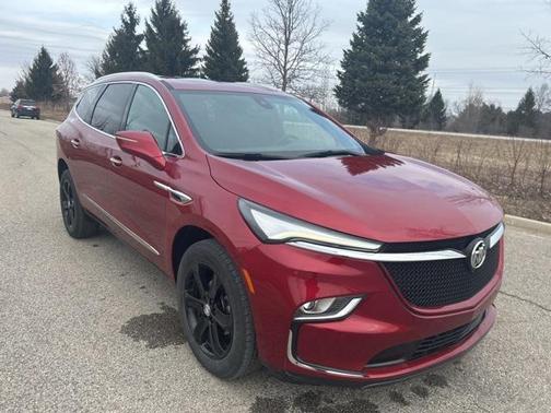 2024 Buick Enclave Essence FWD