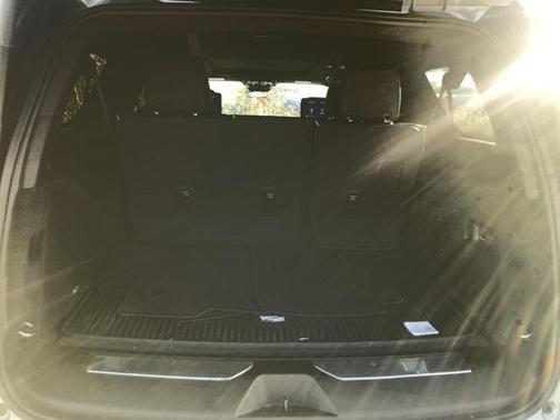 2025 Cadillac Escalade ESV Sport