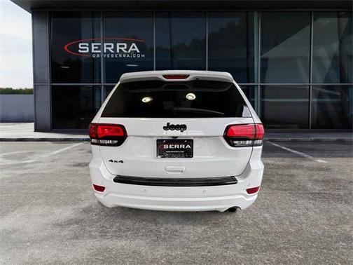 2018 Jeep Grand Cherokee Altitude