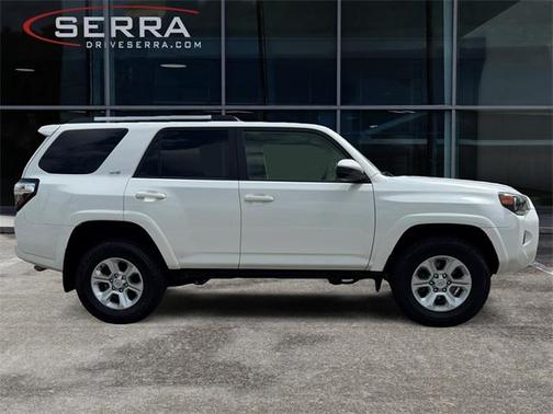 2022 Toyota 4Runner SR5