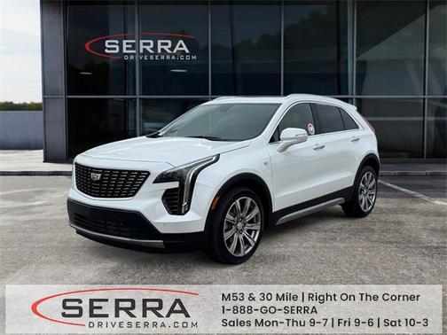 2022 Cadillac XT4 Premium Luxury