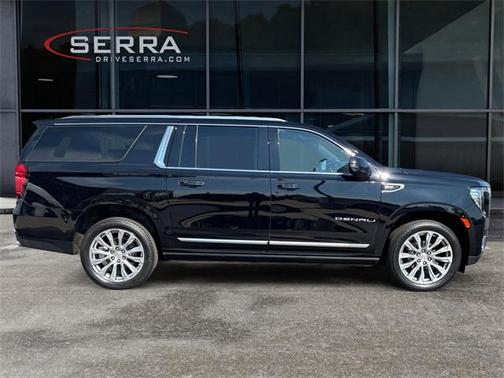 2022 GMC Yukon XL Denali