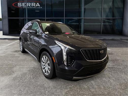 2023 Cadillac XT4 Premium Luxury